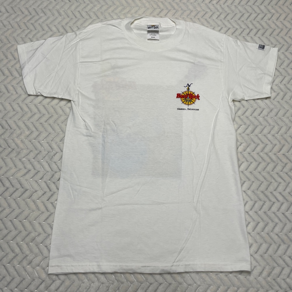 Hard Rock Cafe Nassau Bahamas T-shirt